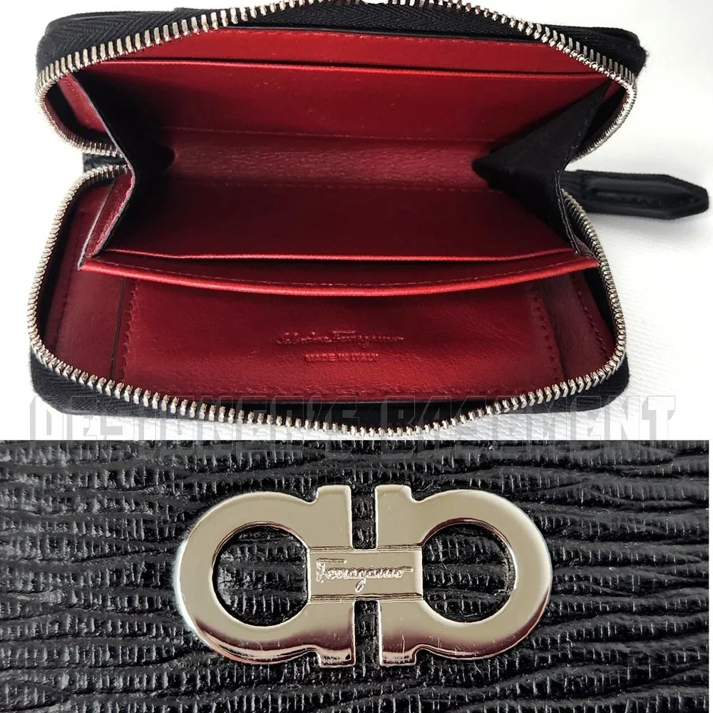 SALVATORE FERRAGAMO black Leather ID window Metal GANCINI Logo zip around wallet